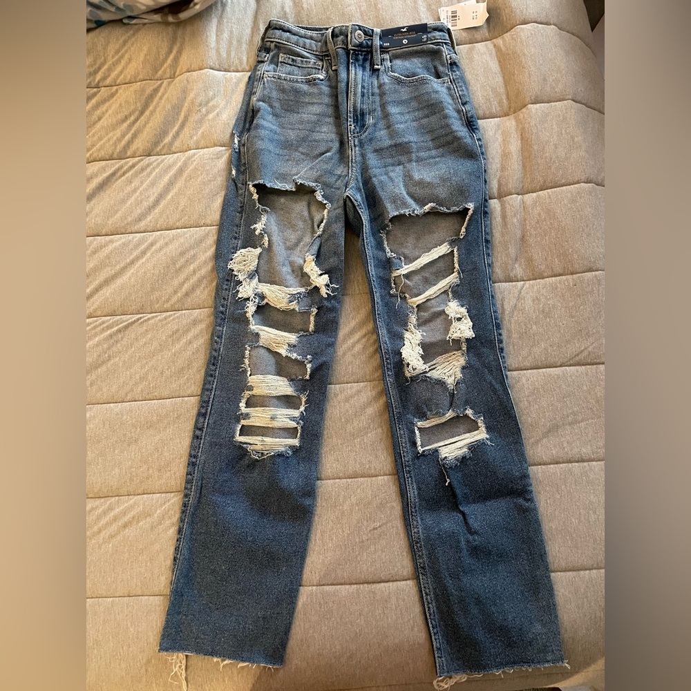Hollister ultra high-rise vintage straight leg jeans 23